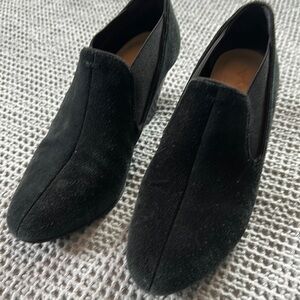 Nurture Black Suede Adarah Stack Heel Shooties – Size 7.5 | Slip-On Booties